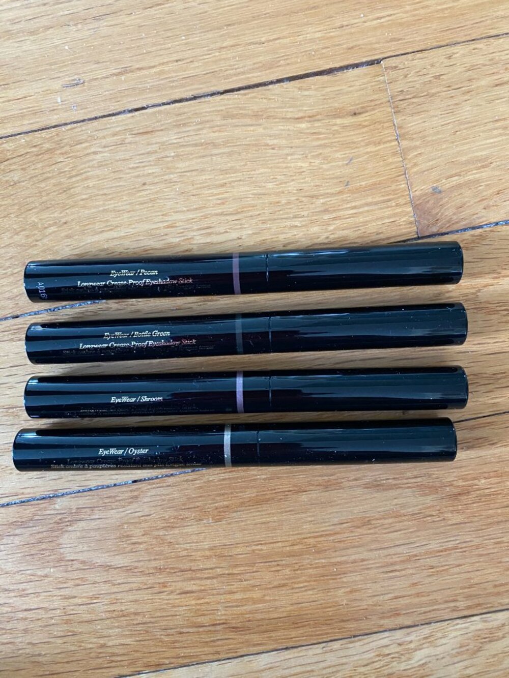 Victoria Beckham bundle, 4 eyeshadow sticks; all current colors on designer site - Picture 3 of 3